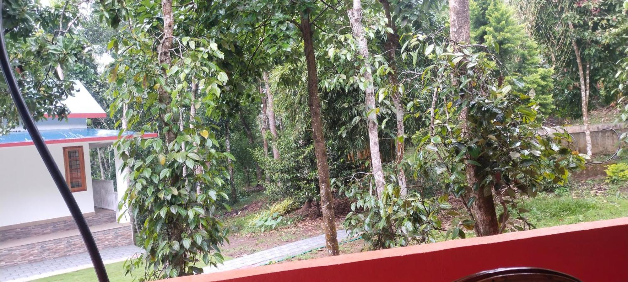 Philip Mary Farm Stay Thekkady Bagian luar foto
