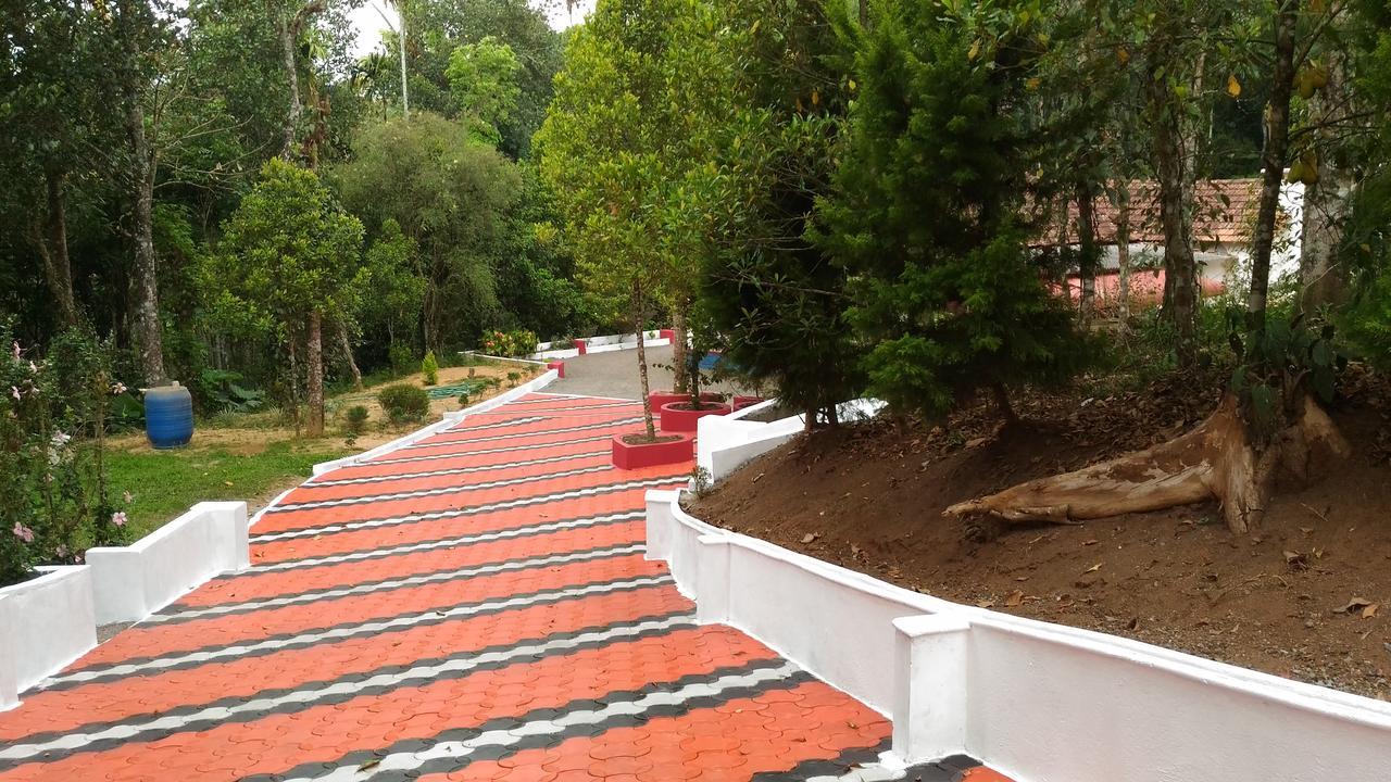 Philip Mary Farm Stay Thekkady Bagian luar foto
